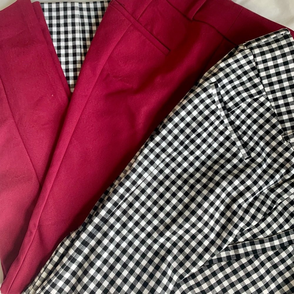 Magenta & Checkered Modern Skinny Ankle Pants